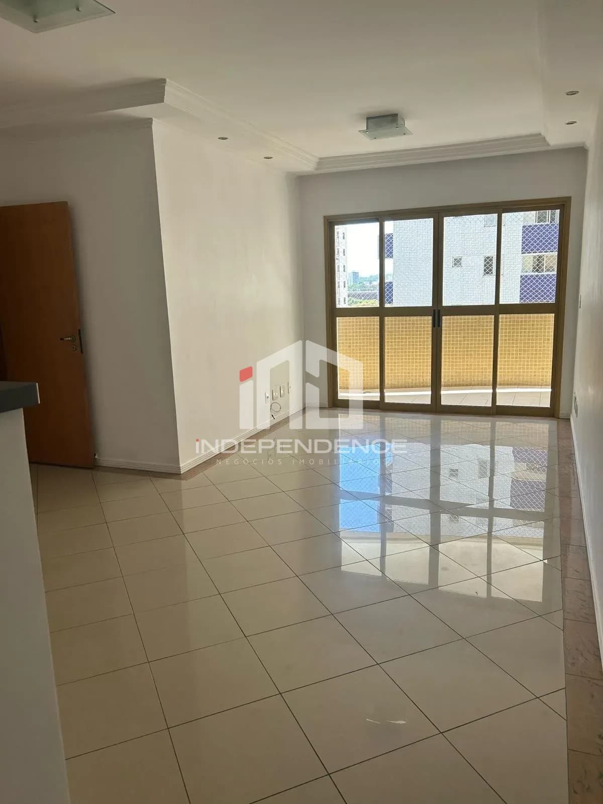Apartamento Locação | 111m² | 3 quartos | Em frente a praça do Aquarius | Zona Oeste