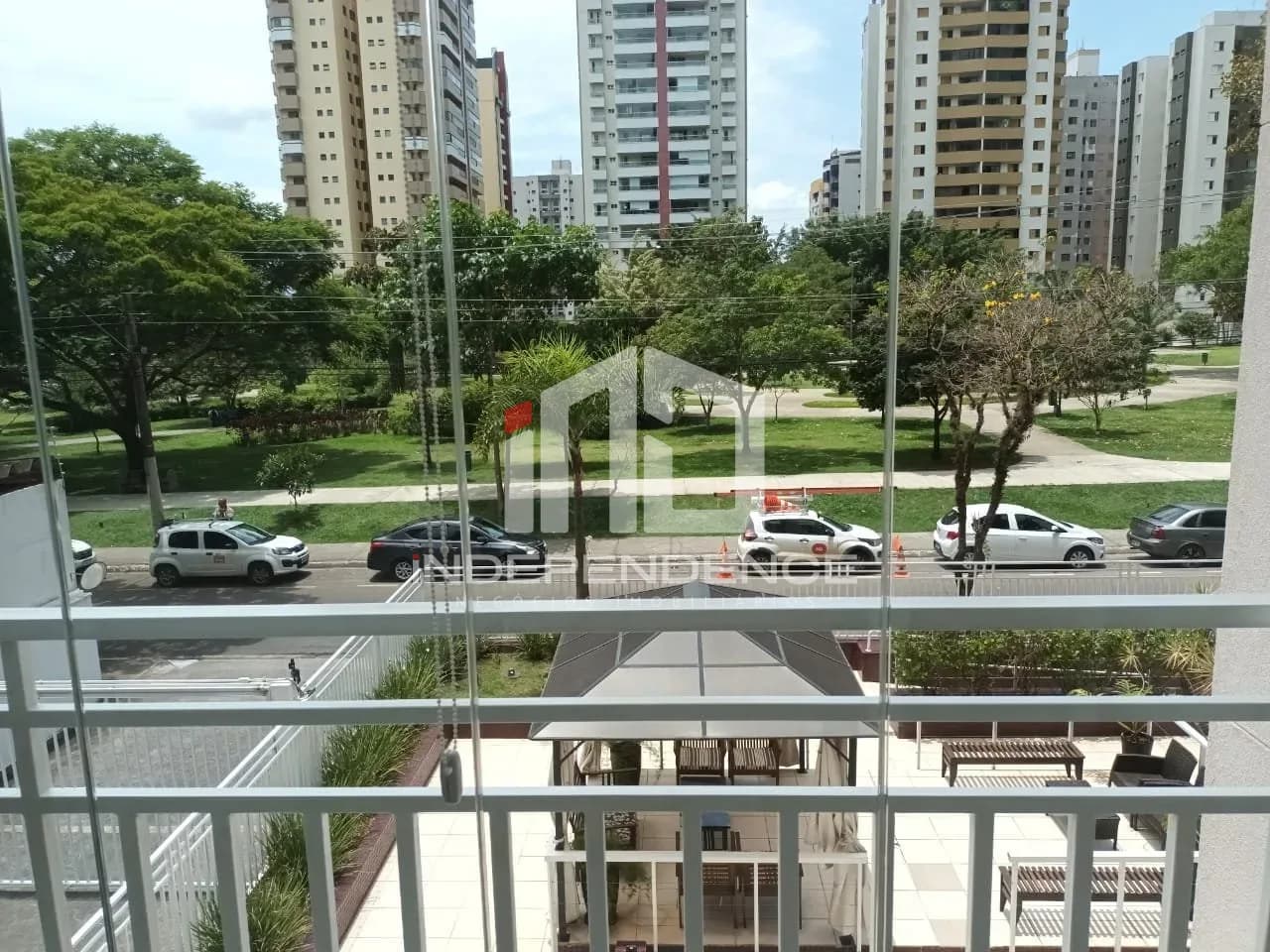 Apartamento para locação no Jardim Aquarius - em frente a Praça principal