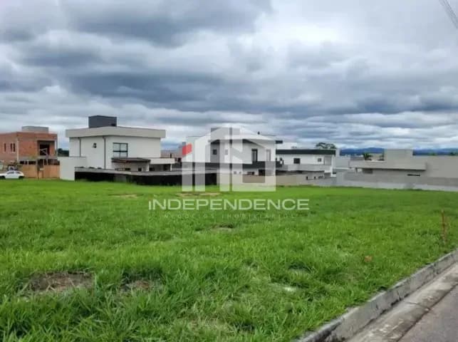 Terreno á venda | 250m² | Vereda dos Campos | Zona Leste