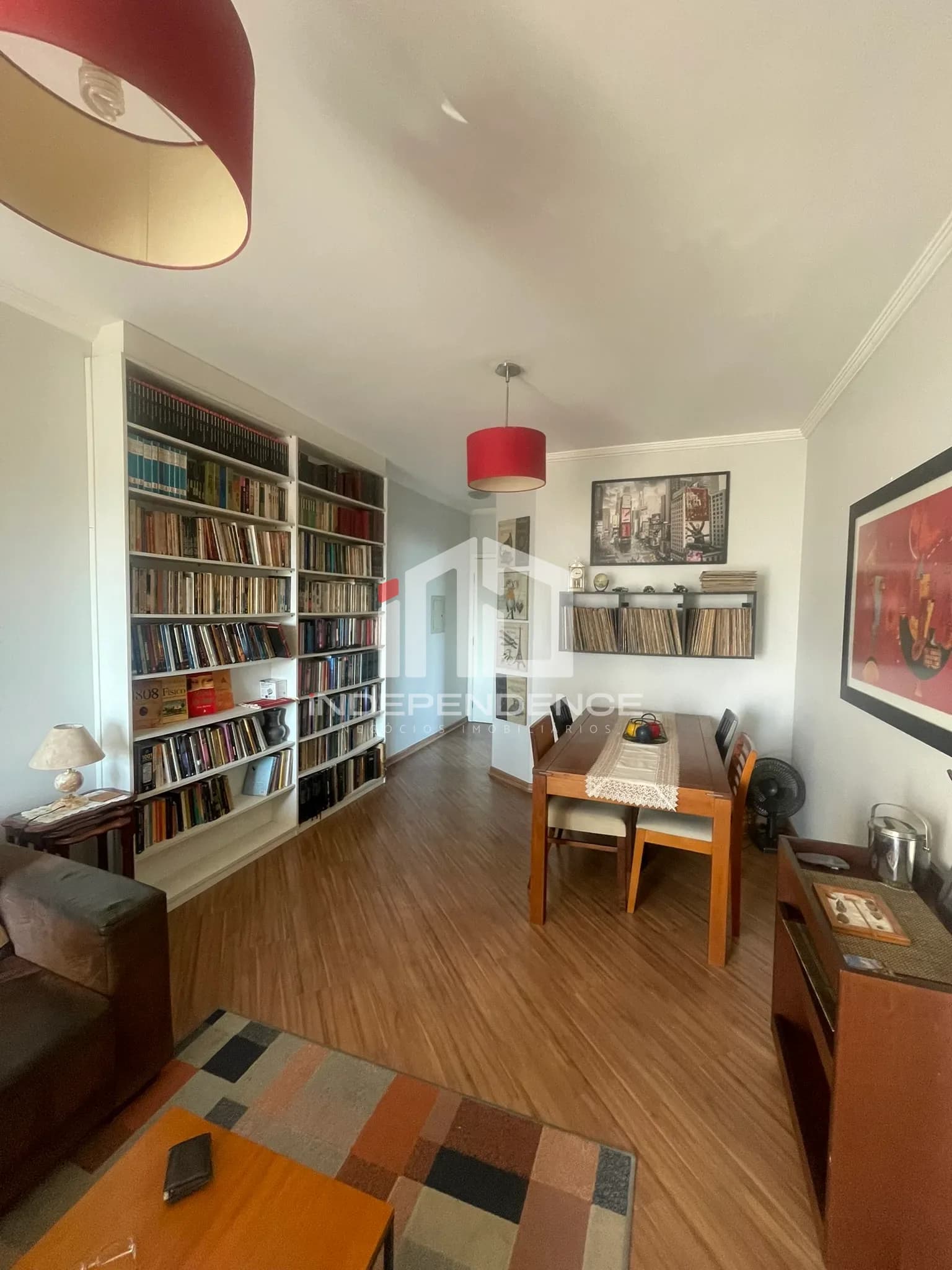 Apartamento 2 dormitorios (1 suite), Vaga Coberta, Jardim America, São Jose dos Campos