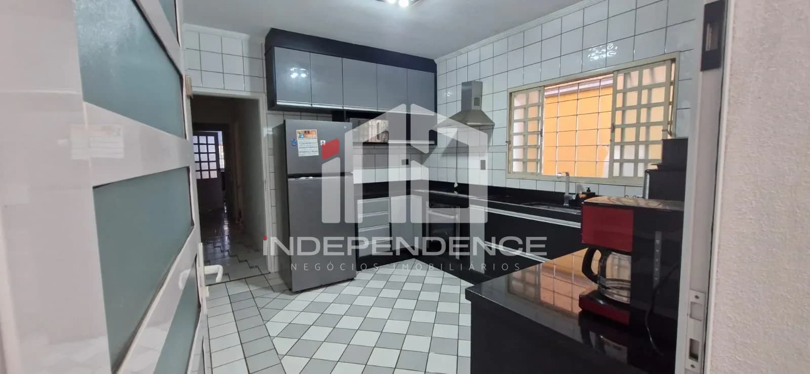 Casa á venda | 168m² | 4 quartos | Jardim Del Rey | Zona Sul