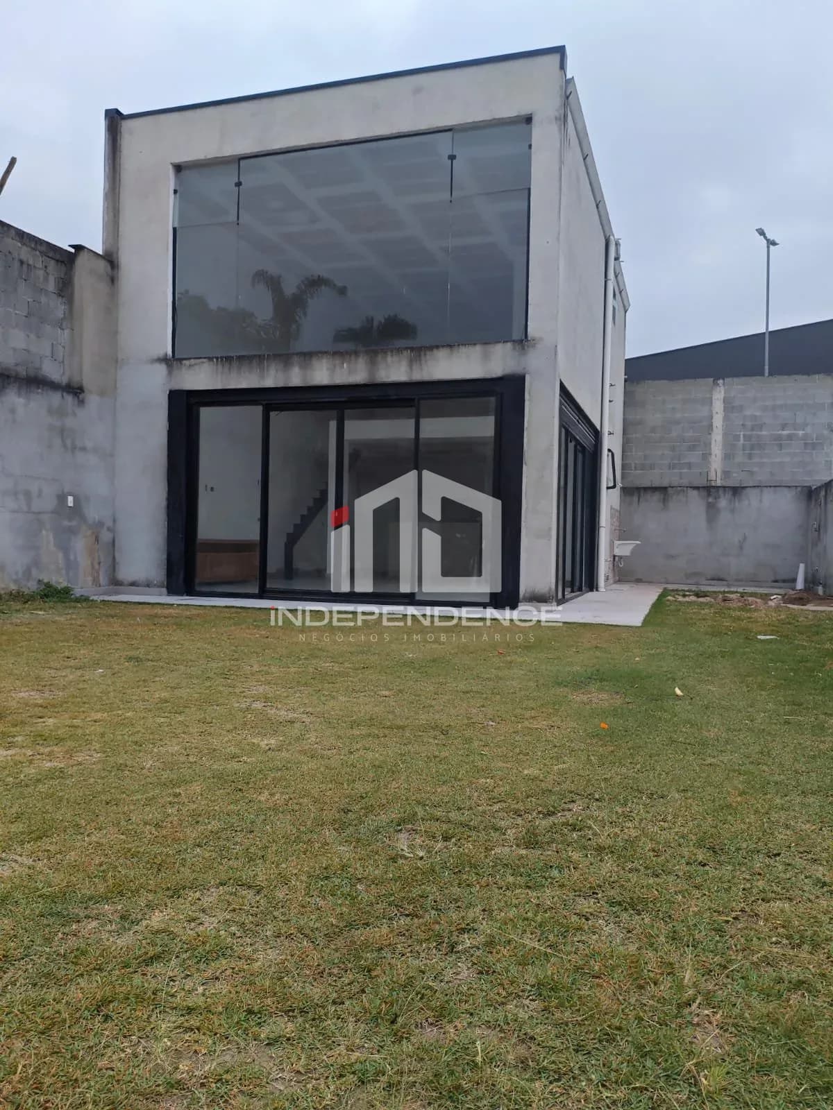 Loft á venda Show! 90m² em terreno 250m² | Villa Branca